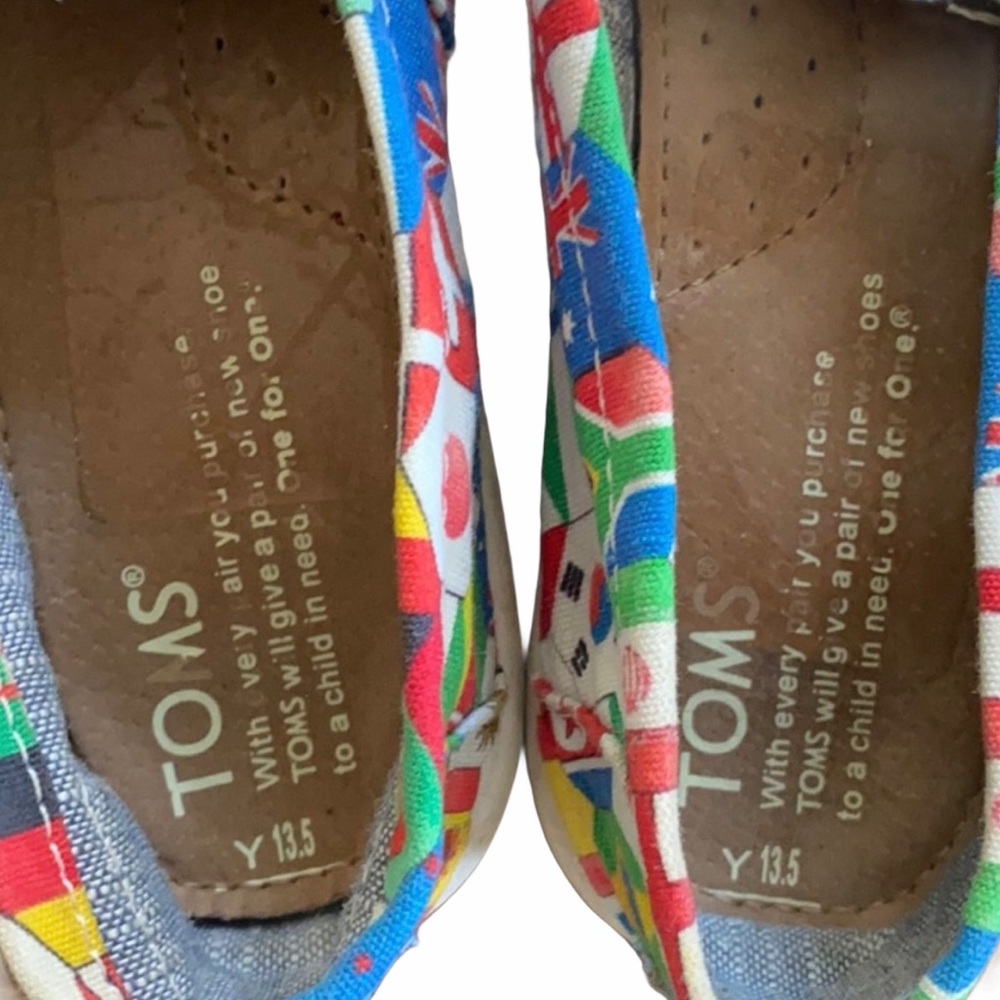 TOMS Flags World Olympics Countries Flats Sneakers Youth 13.5 - Picture 4 of 8